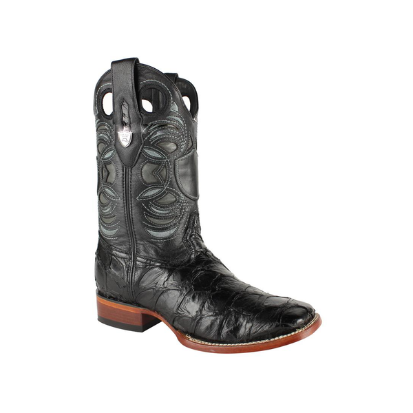 Black pirarucu hotsell fish boots